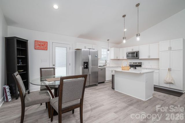 2128 Chatfield Road, Shelby, NC 28150