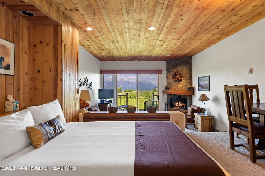 1668 N EAST BUTTE 3146-47, Jackson, WY 83001 photo 4