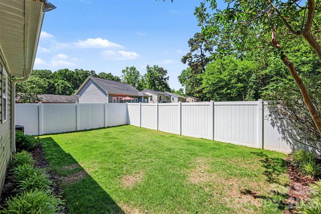 2540 Elmin Street, Charlotte, NC 28208