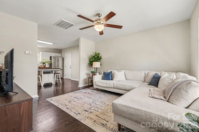 2540 Elmin Street, Charlotte, NC 28208
