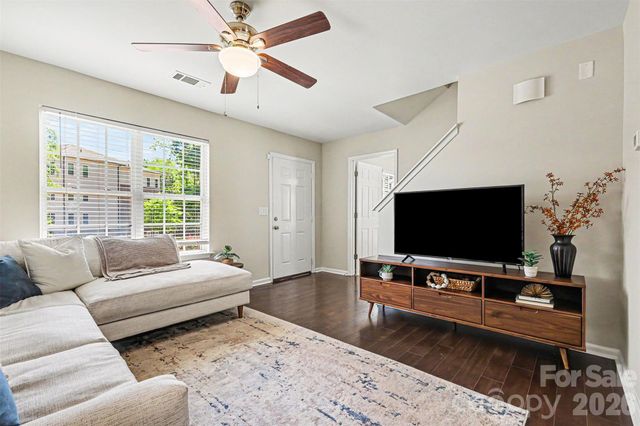 2540 Elmin Street, Charlotte, NC 28208