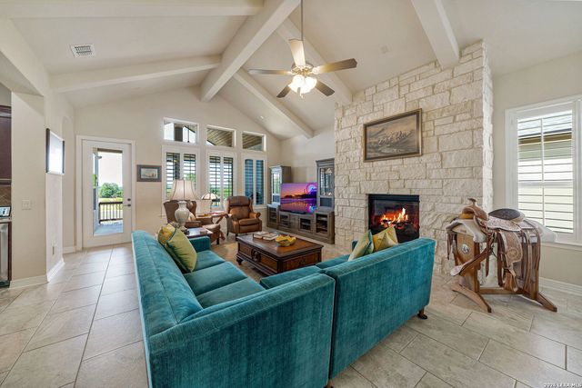 9931 Barefoot Way, Boerne, TX 78006