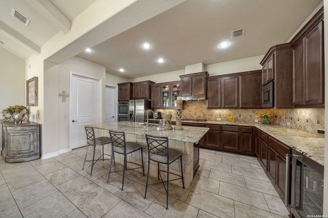 9931 Barefoot Way, Boerne, TX 78006
