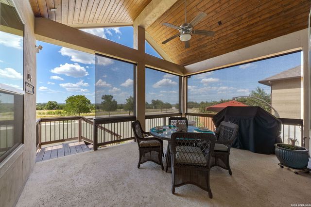 9931 Barefoot Way, Boerne, TX 78006
