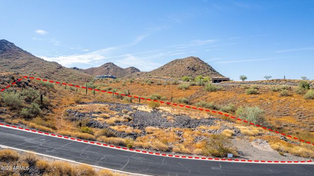 2439 W DONATELLO Drive 16, Phoenix, AZ 85086