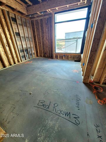 2439 W DONATELLO Drive 16, Phoenix, AZ 85086