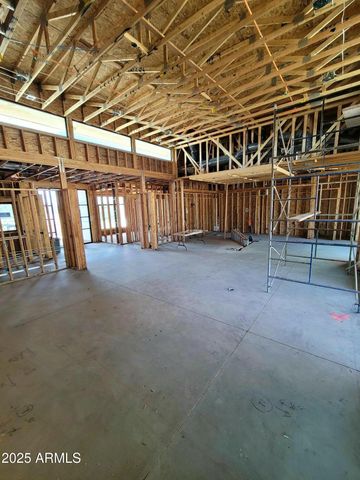 2439 W DONATELLO Drive 16, Phoenix, AZ 85086