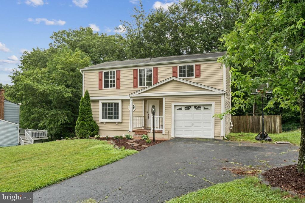 16041 MACEDONIA DRIVE, Woodbridge, VA 22191