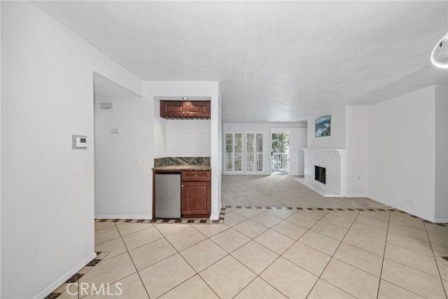 230 S Madison Ave 207, Pasadena, CA 91101