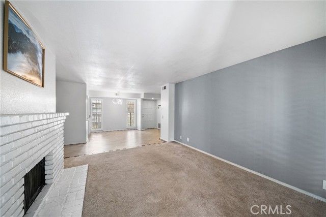 230 S Madison Ave 207, Pasadena, CA 91101