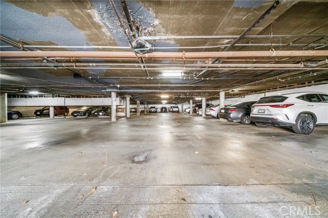 230 S Madison Ave 207, Pasadena, CA 91101