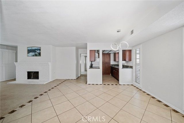 230 S Madison Ave 207, Pasadena, CA 91101