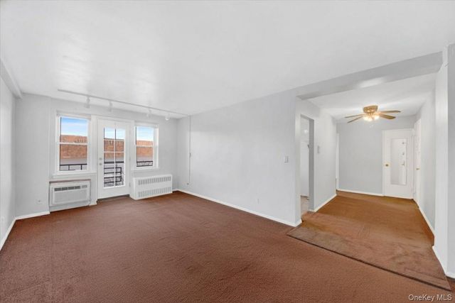 709 Warburton Avenue 6E, Yonkers, NY 10701