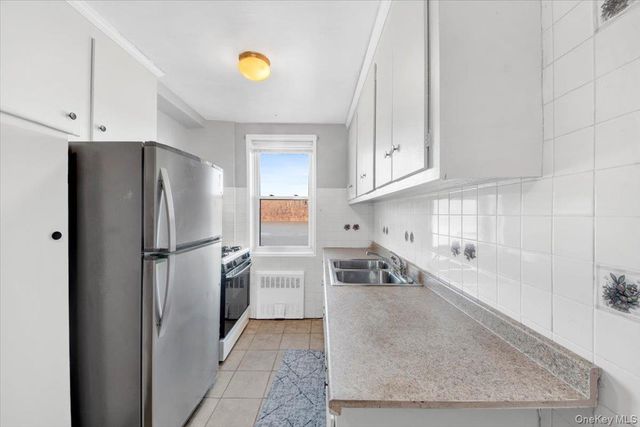 709 Warburton Avenue 6E, Yonkers, NY 10701