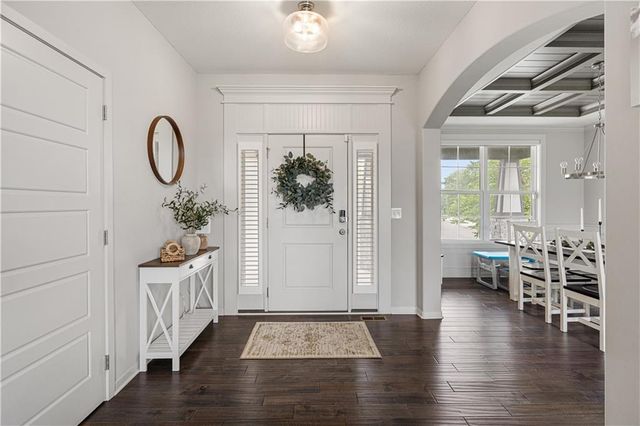 9196 Green Road, Lenexa, KS 66227