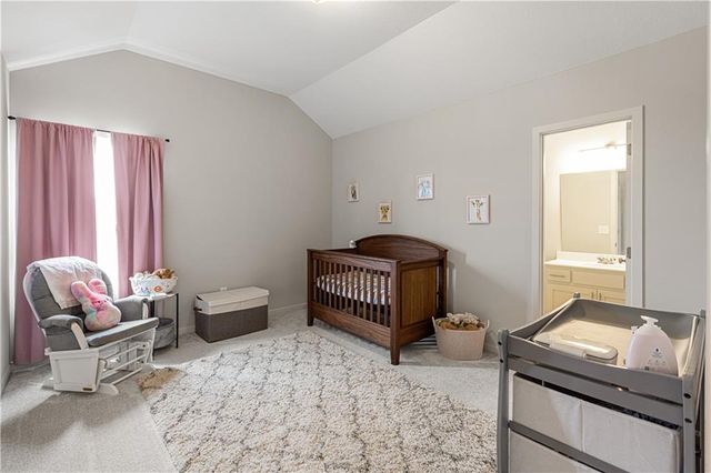9196 Green Road, Lenexa, KS 66227