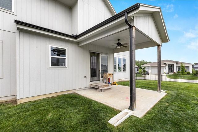 9196 Green Road, Lenexa, KS 66227