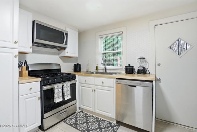 31 Lissner Avenue, Savannah, GA 31408