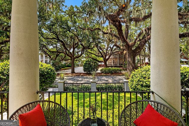 38 Washington Avenue, Savannah, GA 31405
