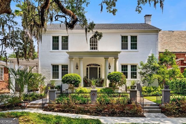 38 Washington Avenue, Savannah, GA 31405