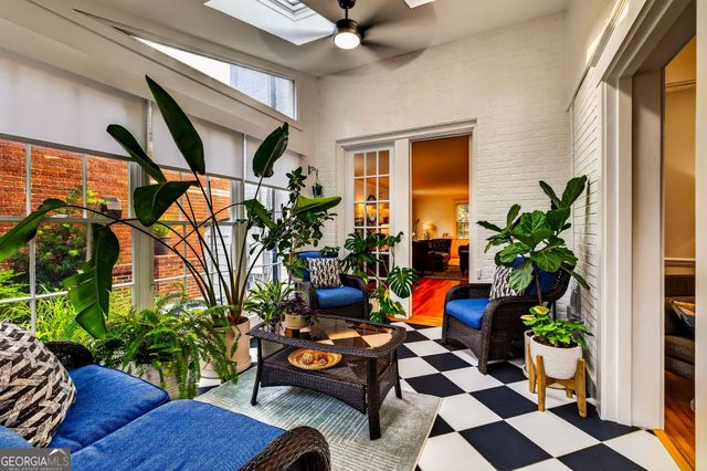 38 Washington Avenue, Savannah, GA 31405