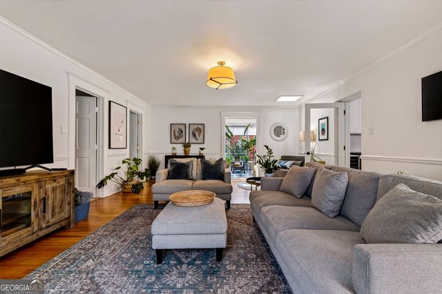 38 Washington Avenue, Savannah, GA 31405