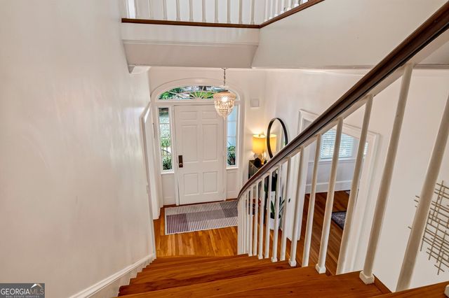 38 Washington Avenue, Savannah, GA 31405