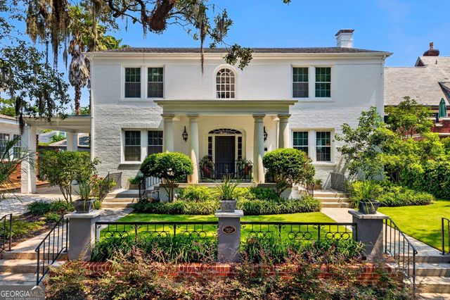 38 Washington Avenue, Savannah, GA 31405