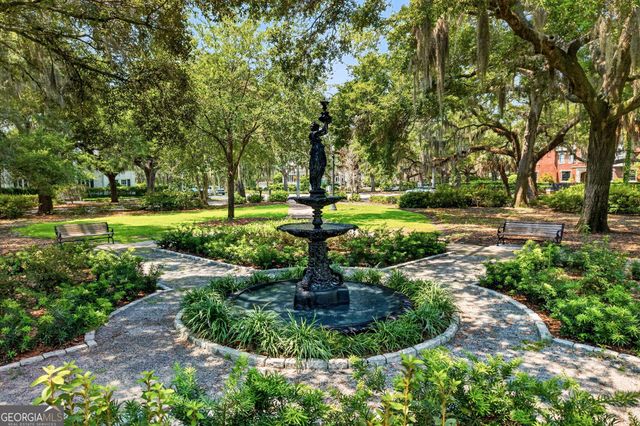 38 Washington Avenue, Savannah, GA 31405