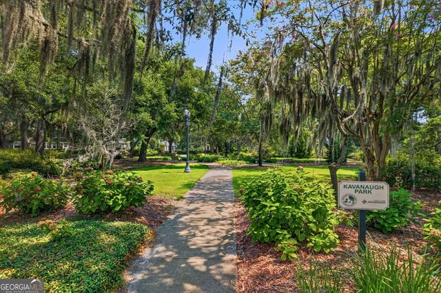38 Washington Avenue, Savannah, GA 31405
