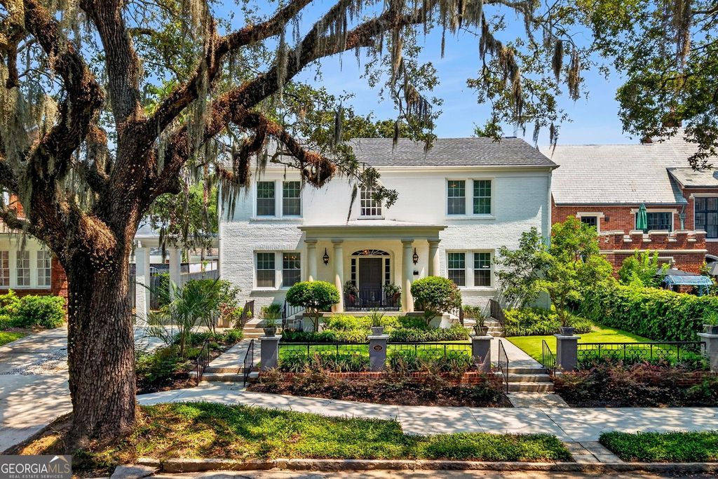 38 Washington Avenue, Savannah, GA 31405