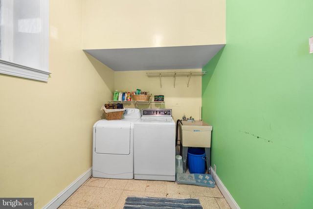 206 N BOWMAN AVE, Merion Station, PA 19066