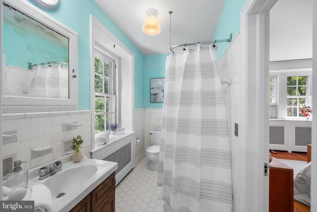 206 N BOWMAN AVE, Merion Station, PA 19066