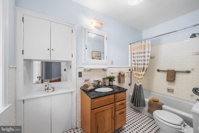 206 N BOWMAN AVE, Merion Station, PA 19066