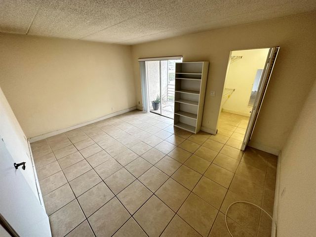 600 Village Green Court 203, Palm Springs, FL 33461