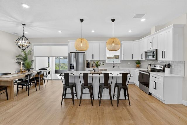 3205 MURRAY FARMS LOOP, Plant City, FL 33566