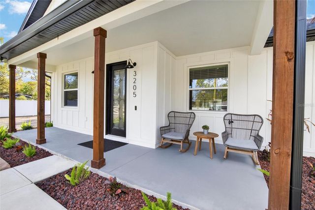 3205 MURRAY FARMS LOOP, Plant City, FL 33566