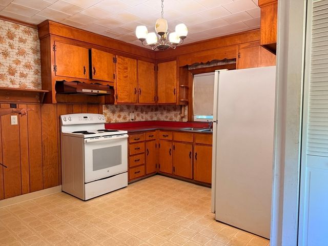 140 Pleasant Street, Weymouth, MA 02190