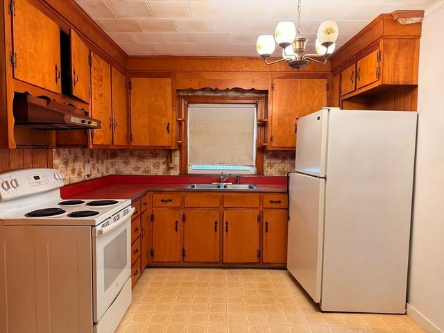 140 Pleasant Street, Weymouth, MA 02190