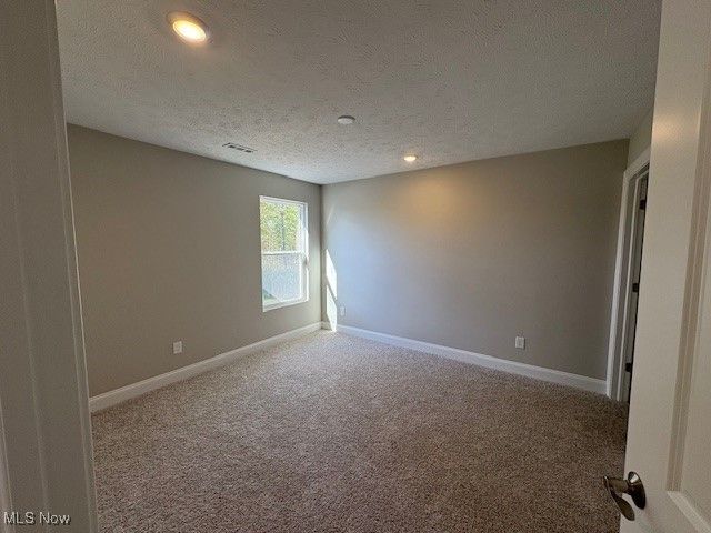 462 Caravel Court, Avon Lake, OH 44012