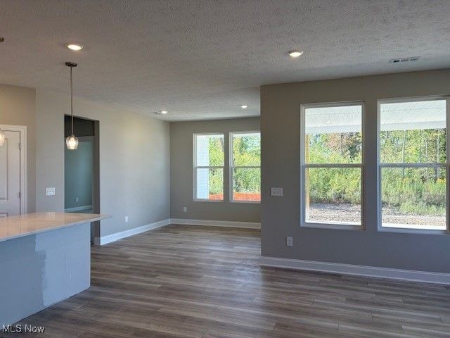 462 Caravel Court, Avon Lake, OH 44012