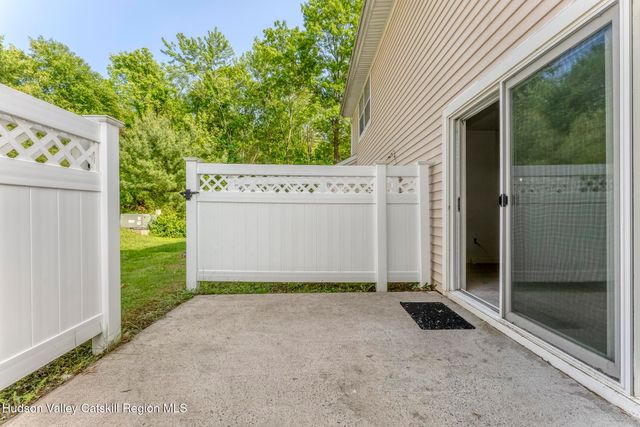 29 Penstock Lane, Lake Katrine, NY 12449