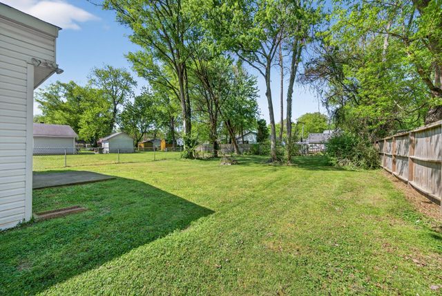 521 Reid Ave, Murfreesboro, TN 37130