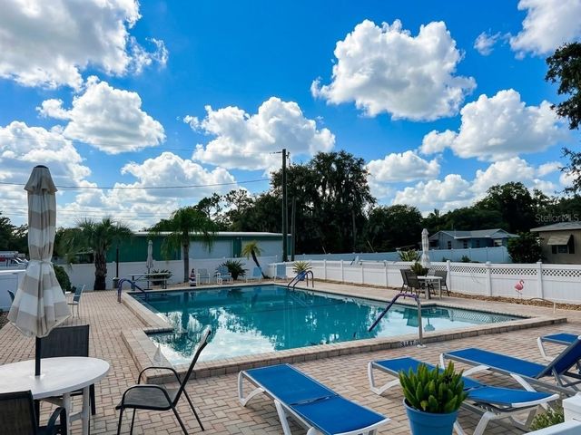 2353 W COACH N FOUR DRIVE, Leesburg, FL 34748