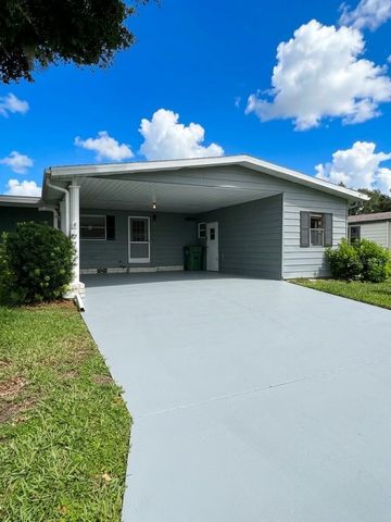 2353 W COACH N FOUR DRIVE, Leesburg, FL 34748