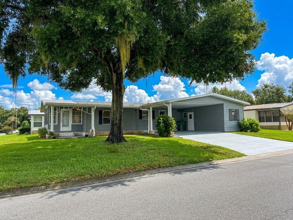 2353 W COACH N FOUR DRIVE, Leesburg, FL 34748