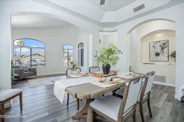 10008 E Vía Del Pasto, Tucson, AZ 85747