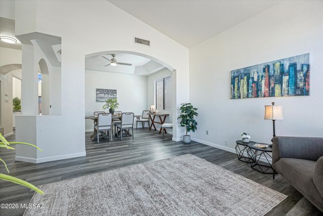 10008 E Vía Del Pasto, Tucson, AZ 85747