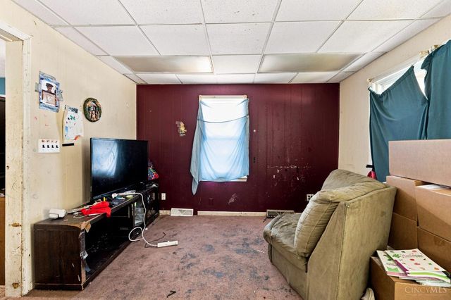 2125 Winona Drive, Middletown, OH 45042