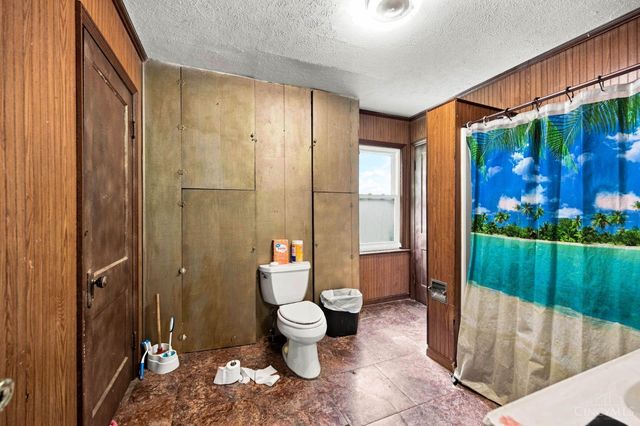 2125 Winona Drive, Middletown, OH 45042